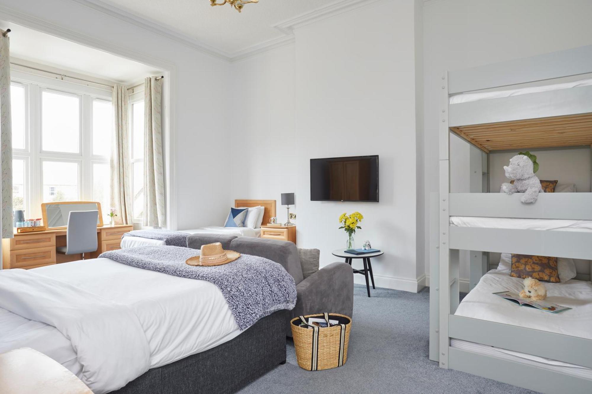 Luccombe Hall Hotel Шанклин Экстерьер фото